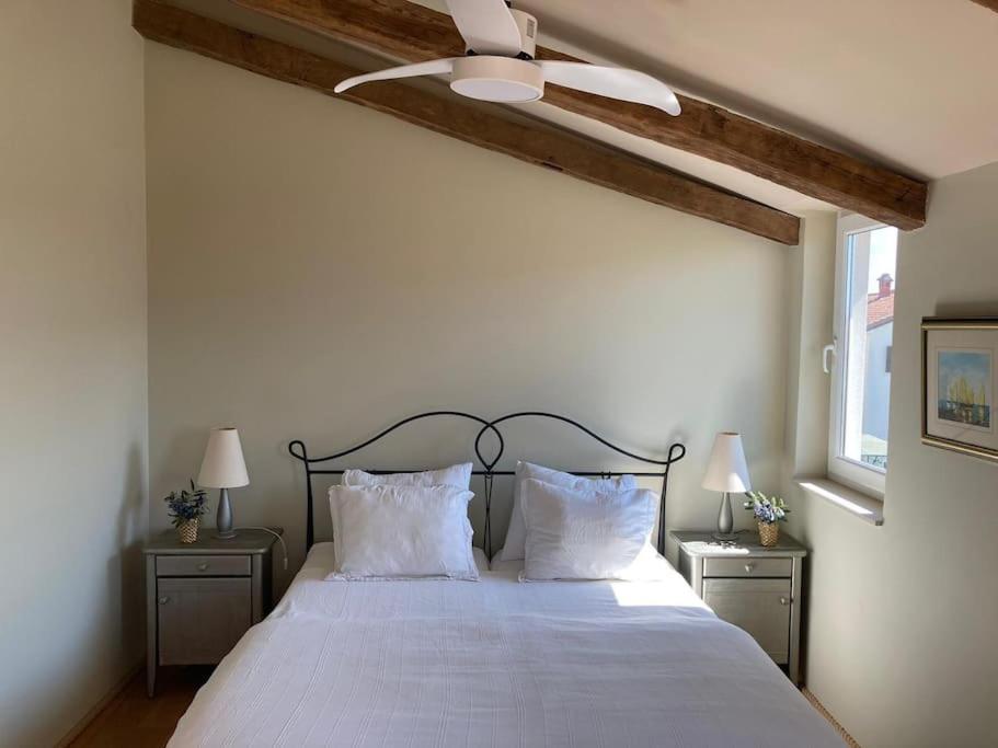 Dachgeschoss-Apartment "Andemi" In Istrien Novigrad Istria Eksteriør bilde